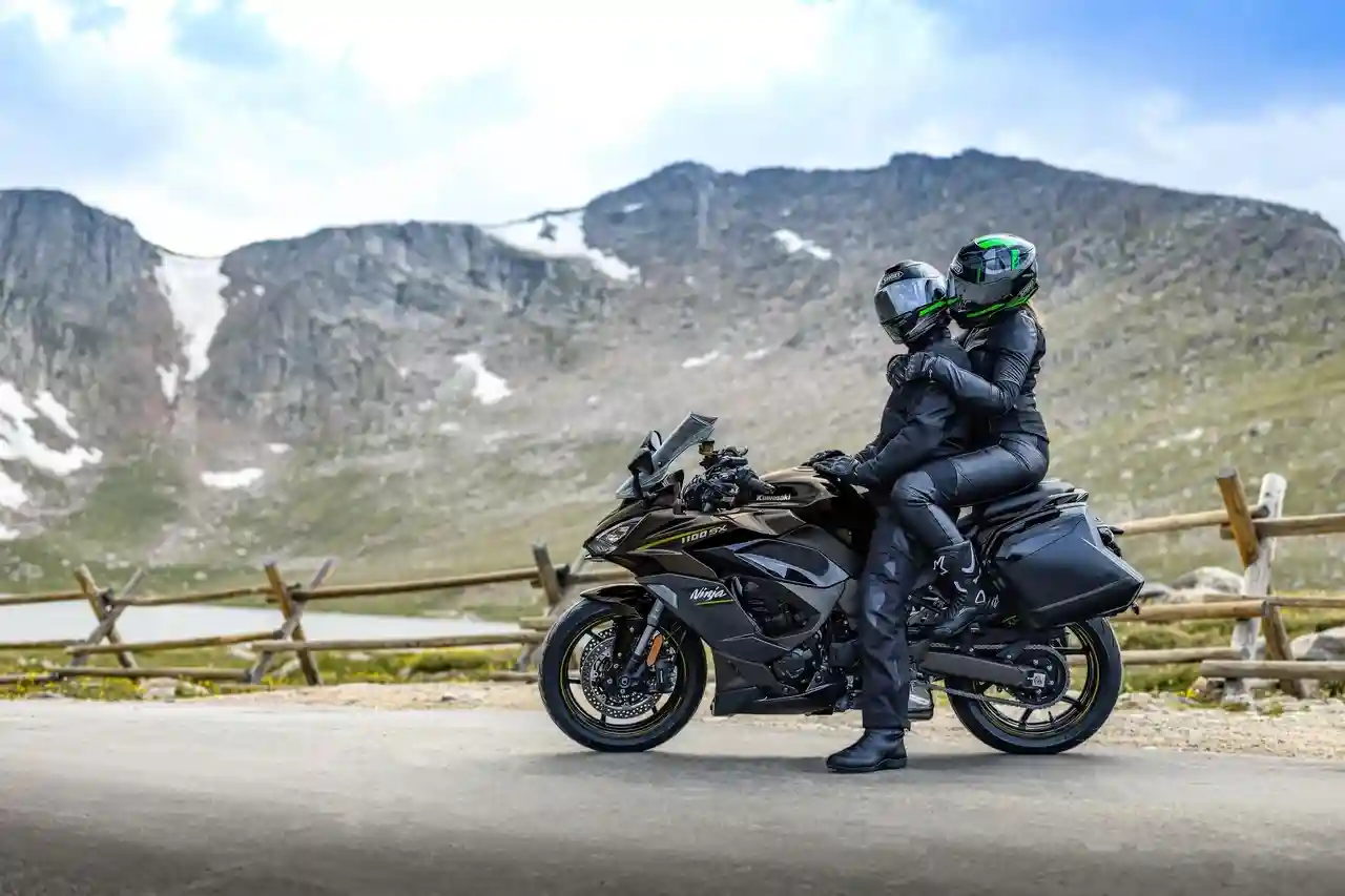 Kawasaki Launches 2026 Ninja 1100SX in India at ₹14.42 Lakh