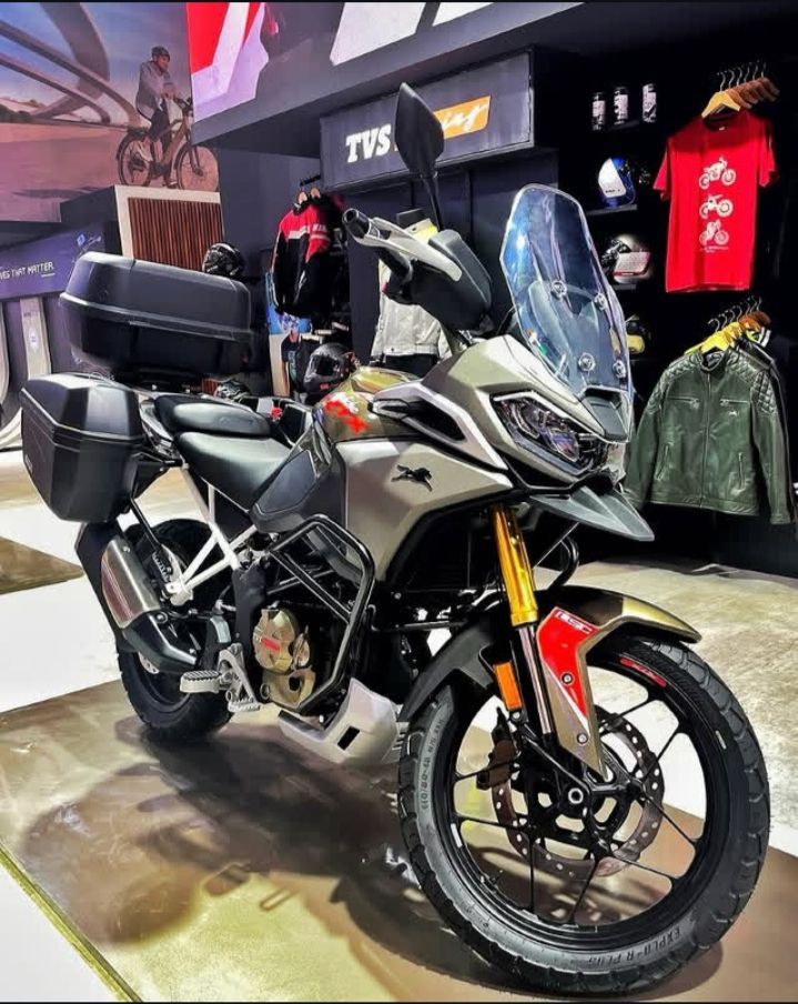 TVS-RTX-300-ADVENTURE-BIKE-2025